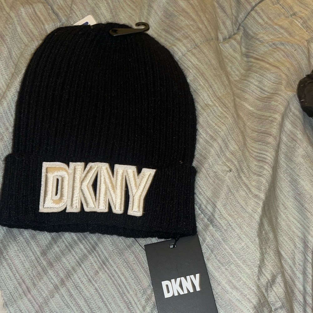 DKNY beanie
